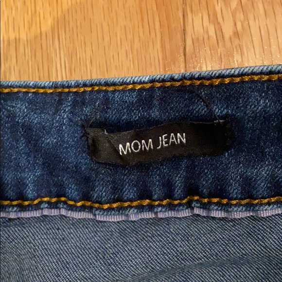 Nanette Lepore high waisted cropped distressed Mom Jeans with fringe size 12 - Picture 7 of 12